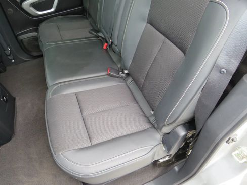 Used 2017 Nissan Titan PRO-4X image 35