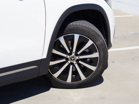 Used 2023 Mercedes-Benz GLA 250 image 8