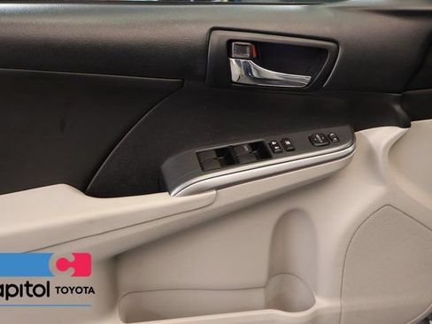 Used 2014 Toyota Camry LE FWD image 9