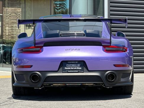 Certified 2018 Porsche 911 GT2 RS RWD image 7