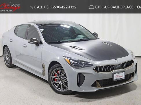 Used 2018 Kia Stinger GT2 image 1