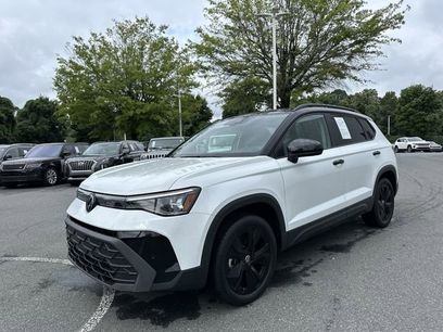 Used 2025 Volkswagen Taos SE