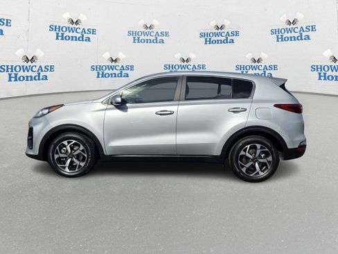 Used 2022 Kia Sportage LX image 4