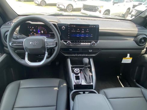 New 2026 Chevrolet Colorado Trail Boss AWD/4WD image 13