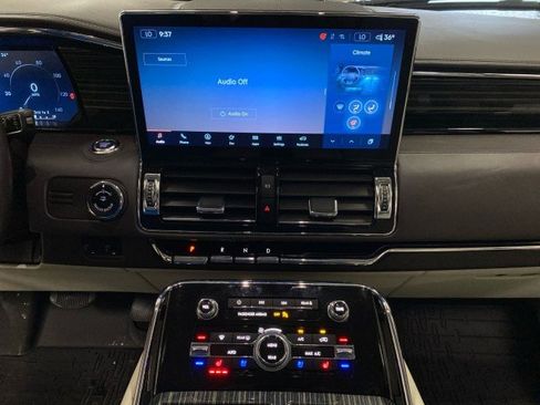 Certified 2023 Lincoln Navigator L Black Label AWD/4WD image 25