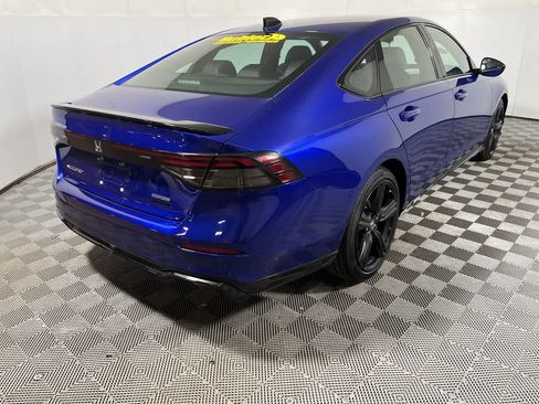 Used 2023 Honda Accord Sport image 8