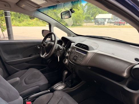 Used 2011 Honda Fit Sport image 16