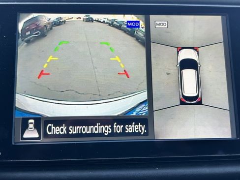 Certified 2022 Nissan Kicks SR image 8