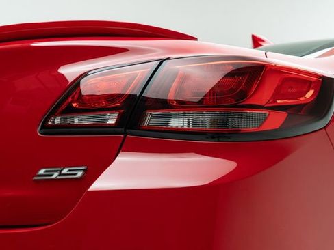 Used 2015 Chevrolet SS image 15