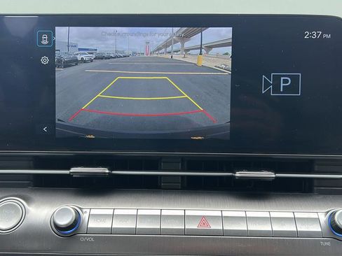 Used 2024 Hyundai Kona SEL FWD image 21