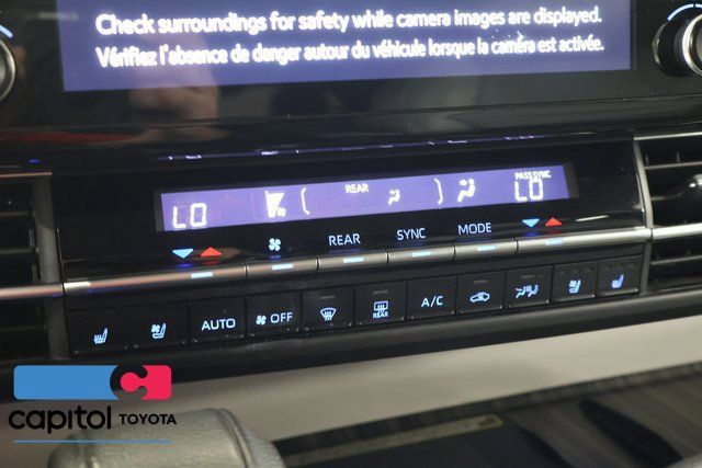 Certified 2022 Toyota Sienna Limited AWD/4WD image 24