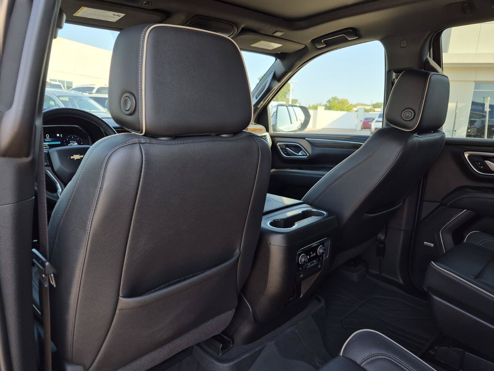 Used 2023 Chevrolet Tahoe Premier w/ Texas Edition RWD image 19
