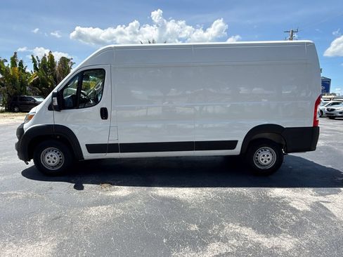 Used 2023 RAM ProMaster 3500 FWD image 12