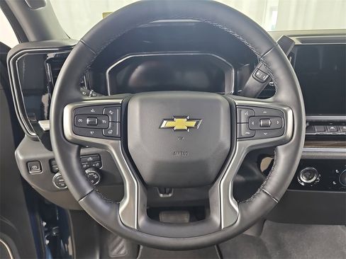 Certified 2024 Chevrolet Silverado 1500 LT image 25