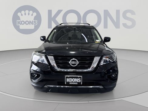 Used 2019 Nissan Pathfinder SV AWD/4WD image 4