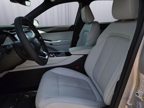 New 2026 Jeep Cherokee Limited AWD/4WD image 10