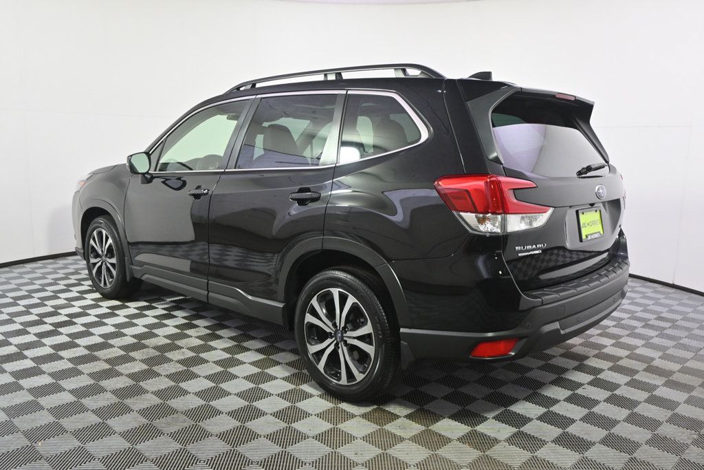 Used 2023 Subaru Forester Limited AWD/4WD image 3