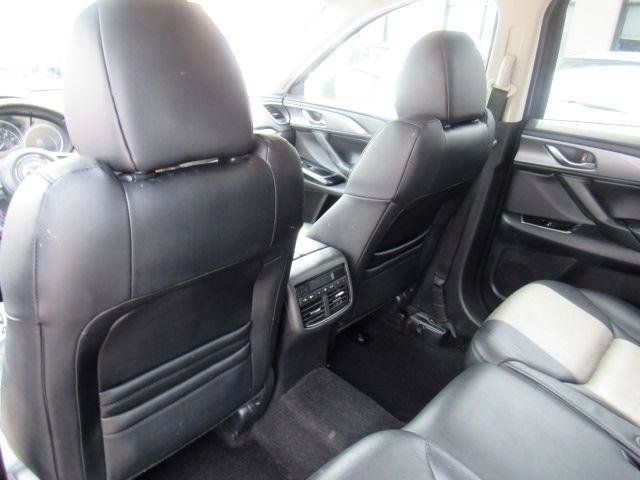 Used 2021 MAZDA CX-9 Touring AWD/4WD image 17
