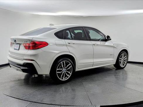 Used 2017 BMW X4 xDrive28i image 7