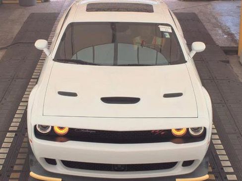 Used 2022 Dodge Challenger R/T Scat Pack RWD image 8