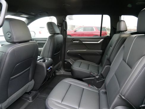 New 2026 GMC Acadia Elevation w/ Elevation Premium Package image 7