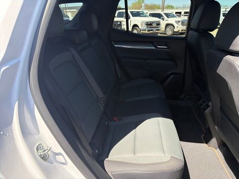 New 2026 GMC Terrain AT4 AWD/4WD image 12