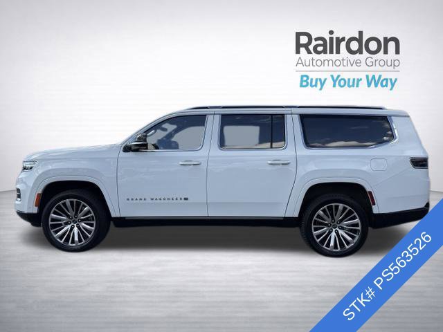 Used 2023 Jeep Grand Wagoneer L Series III w/ Rear Seat Video Group 1 AWD/4WD image 4