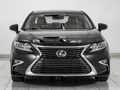 Used 2017 Lexus ES 350 image 3