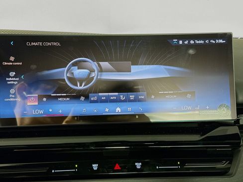New 2026 BMW 530i RWD image 16