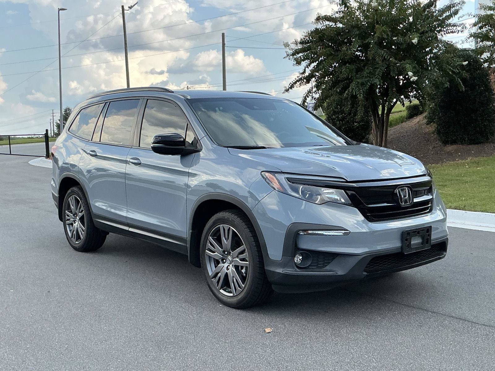 Used 2022 Honda Pilot Sport image 7