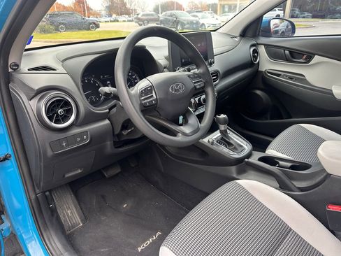 Used 2022 Hyundai Kona SE w/ Cargo Package image 19