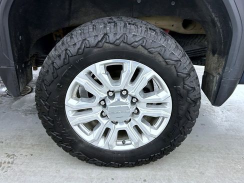 Used 2020 GMC Sierra 2500 Denali w/ Denali Ultimate Package image 22