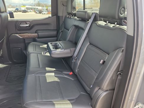 Used 2019 GMC Sierra 1500 Denali AWD/4WD image 16