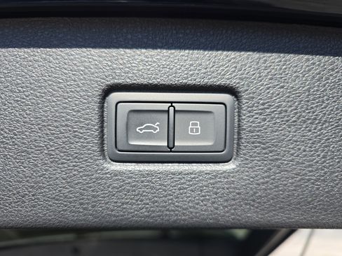 New 2026 Audi Q7 3.0T Premium Plus image 16