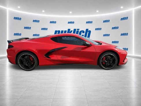 Certified 2021 Chevrolet Corvette Stingray Premium Cpe w/ Z51 Performance Package RWD image 8