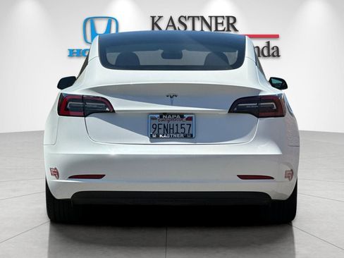 Used 2023 Tesla Model 3 Standard Range RWD image 4