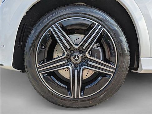 New 2026 Mercedes-Benz GLE 580 4MATIC image 10