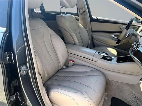 Used 2019 Mercedes-Benz S 560 4MATIC Sedan image 29