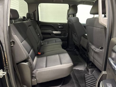 Used 2018 Chevrolet Silverado 1500 LT w/ All Star Edition AWD/4WD image 36