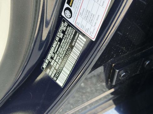 Used 2022 Mercedes-Benz EQS 450+ Sedan image 26