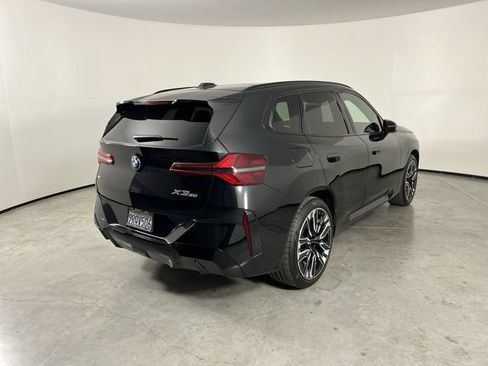 Used 2025 BMW X3 xDrive30i w/ M Sport Package AWD/4WD image 8