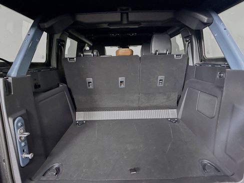 Used 2024 Ford Bronco Outer Banks AWD/4WD image 39