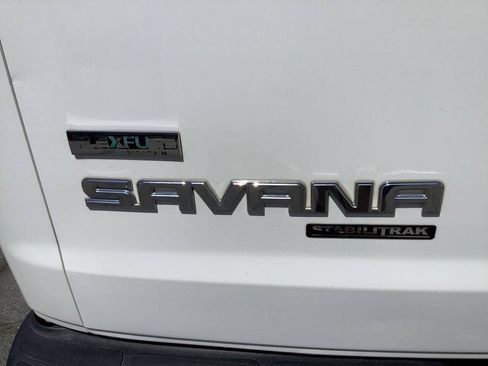 Used 2012 GMC Savana 2500 RWD image 36