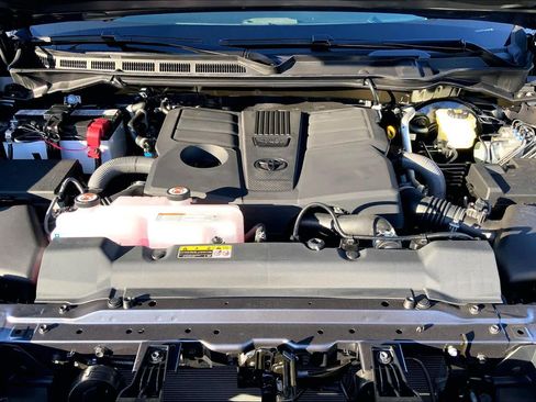 New 2026 Toyota Tundra Platinum image 16