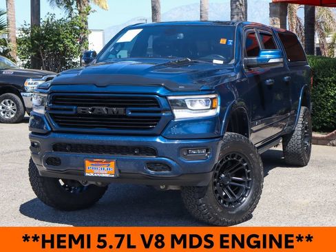 Used 2019 RAM 1500 Laramie AWD/4WD image 3