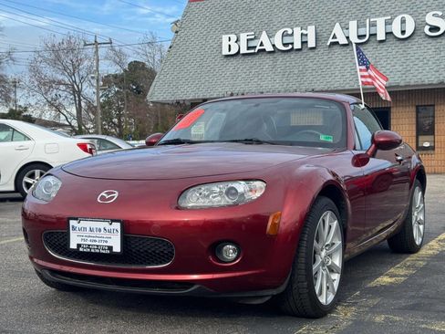 Used 2008 MAZDA MX-5 Miata Grand Touring w/ Premium Pkg image 3