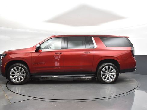 New 2025 Chevrolet Suburban Premier image 4