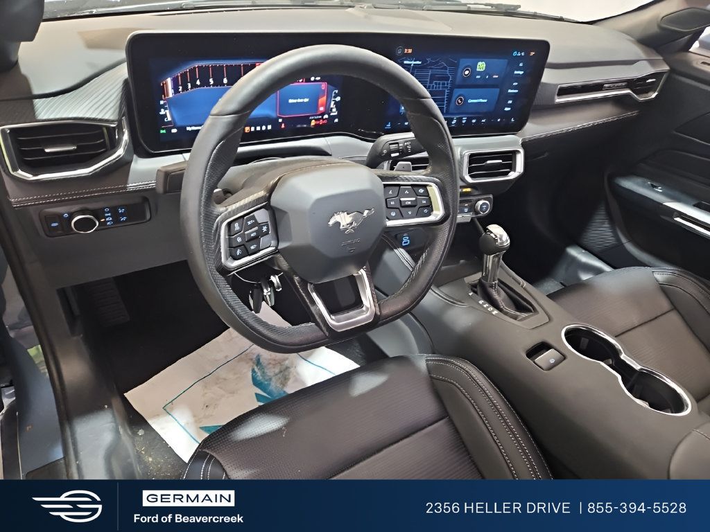 Used 2025 Ford Mustang GT Premium RWD image 7