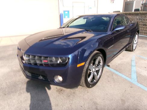 Used 2010 Chevrolet Camaro LT w/ RS Package RWD image 1