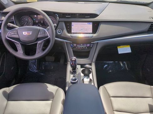 New 2026 Cadillac XT5 Premium Luxury w/ Driver Assist Package FWD image 21